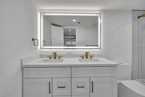 3100 N Palm Aire Drive Pompano Beach FL 33069