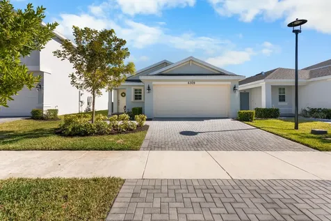 6309 Nw Leafmore Lane Port Saint Lucie FL 34987