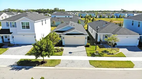 6309 Nw Leafmore Lane Port Saint Lucie FL 34987