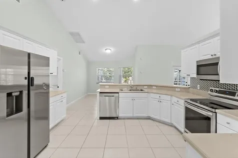 981 Sw Mccracken Avenue Avenue Port Saint Lucie FL 34953
