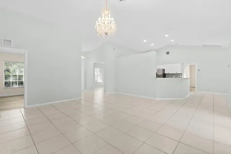 981 Sw Mccracken Avenue Avenue Port Saint Lucie FL 34953