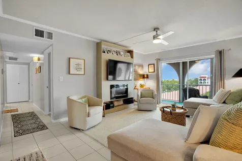 250 Ne 20th Street Boca Raton FL 33431
