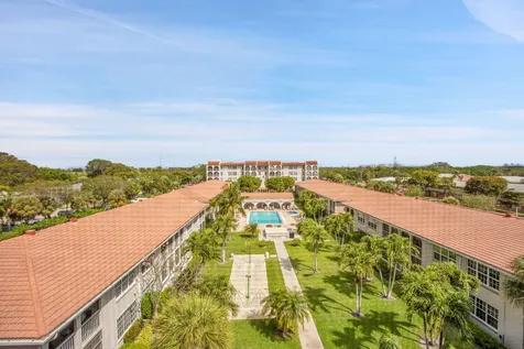 250 Ne 20th Street Boca Raton FL 33431