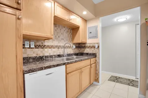250 Ne 20th Street Boca Raton FL 33431