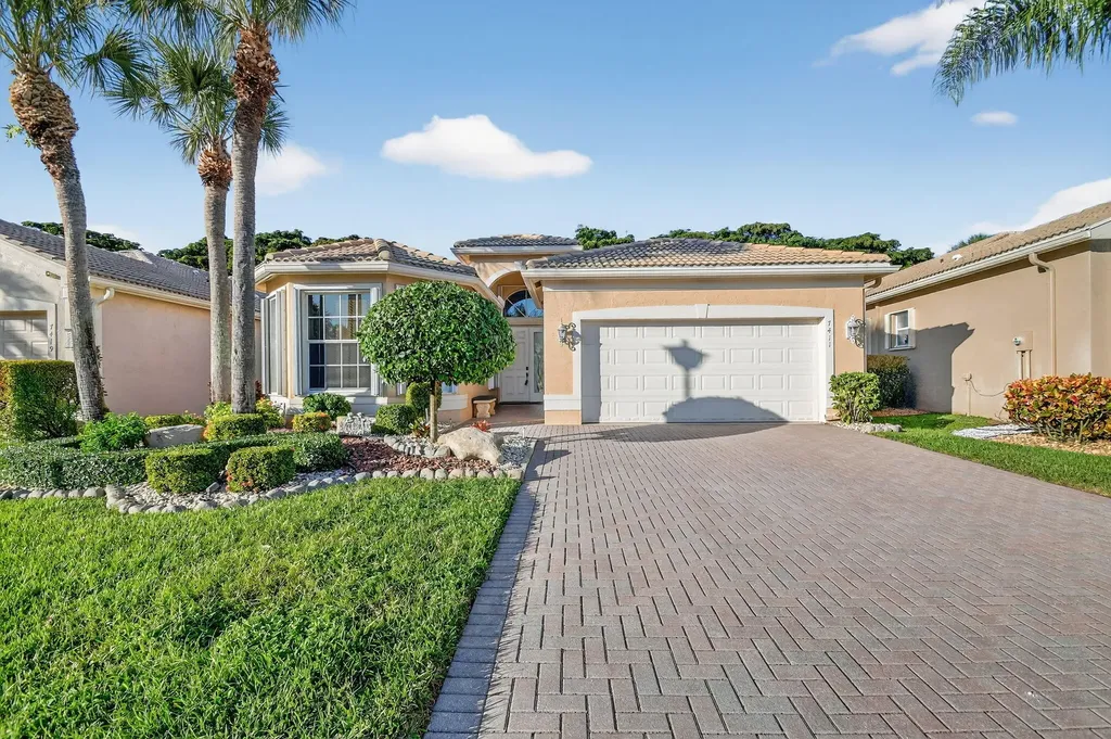 7411 Maple Ridge Trail Boynton Beach FL 33437