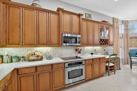 7411 Maple Ridge Trail Boynton Beach FL 33437