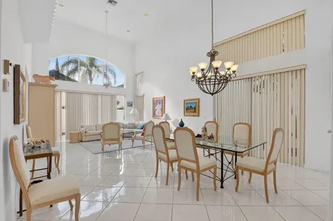 5309 Nw 26th Circle Boca Raton FL 33496