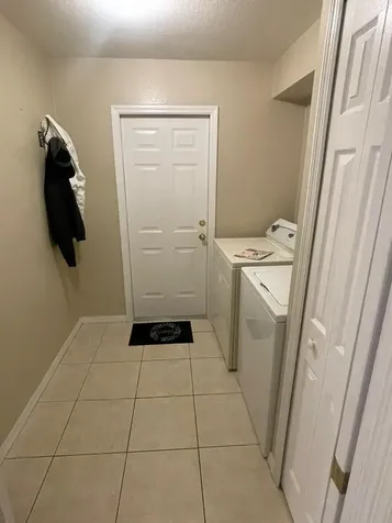 2043 NW 6th Terrace Cape Coral FL 33993