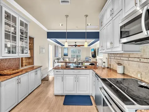 436 38th Street West Palm Beach FL 33407