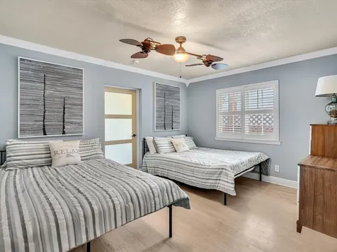 436 38th Street West Palm Beach FL 33407