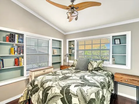 436 38th Street West Palm Beach FL 33407