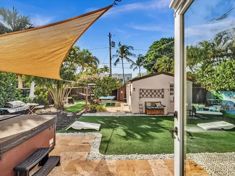 436 38th Street West Palm Beach FL 33407