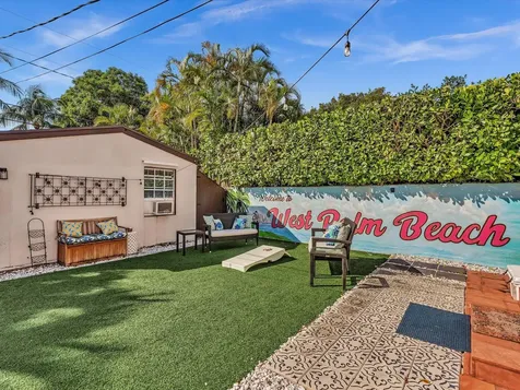 436 38th Street West Palm Beach FL 33407