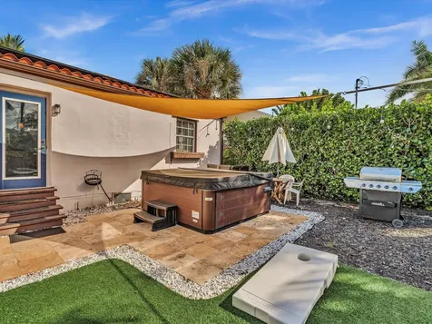 436 38th Street West Palm Beach FL 33407