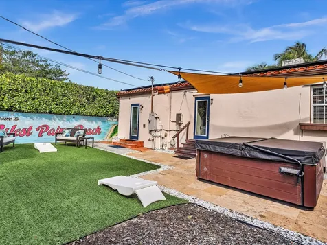436 38th Street West Palm Beach FL 33407