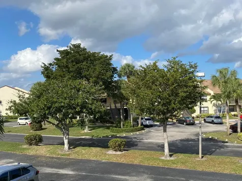 7915 Willow Spring Drive Lake Worth FL 33467