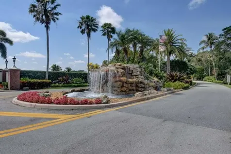 324 Orange Tree Drive Atlantis FL 33462
