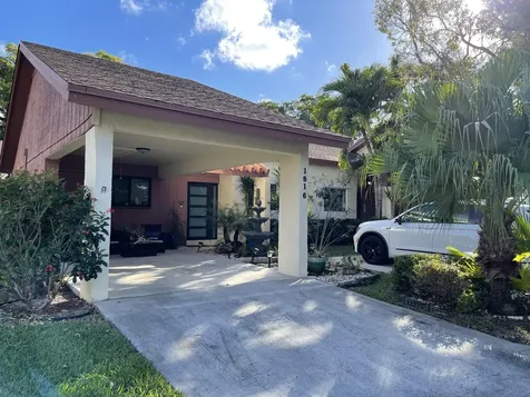 1816 Tamarind Lane Coconut Creek FL 33063