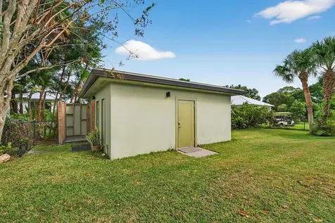 4876 Christensen Road Fort Pierce FL 34981