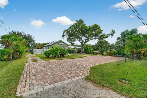 4876 Christensen Road Fort Pierce FL 34981