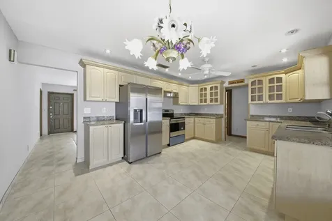 309 Se 4th Street Dania Beach FL 33004