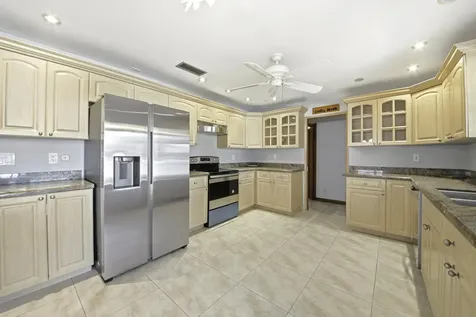 309 Se 4th Street Dania Beach FL 33004