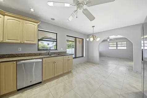 309 Se 4th Street Dania Beach FL 33004