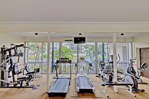 11811 Avenue Of The Pga Palm Beach Gardens FL 33418