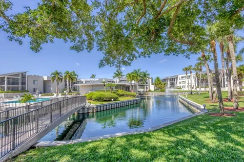 11811 Avenue Of The Pga Palm Beach Gardens FL 33418