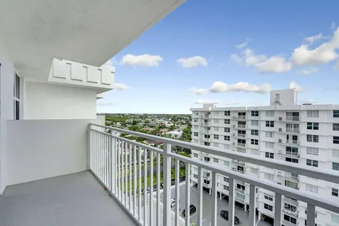4511 S Ocean Boulevard Highland Beach FL 33487