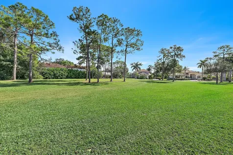 6121 Wildcat Run West Palm Beach FL 33412