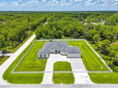 8425 Apache Boulevard The Acreage FL 33470