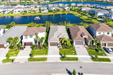 12502 Solana Bay Circle Palm Beach Gardens FL 33412