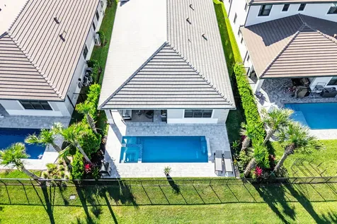 12502 Solana Bay Circle Palm Beach Gardens FL 33412