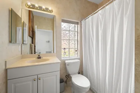 8089 Brindisi Lane Boynton Beach FL 33472