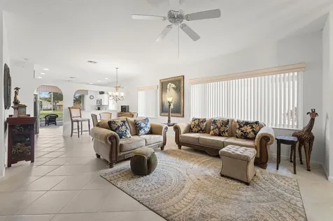 8089 Brindisi Lane Boynton Beach FL 33472