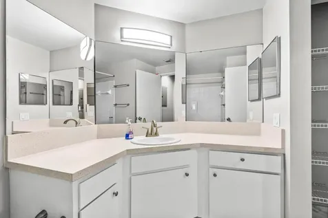 1000 Scotia Drive Hypoluxo FL 33462