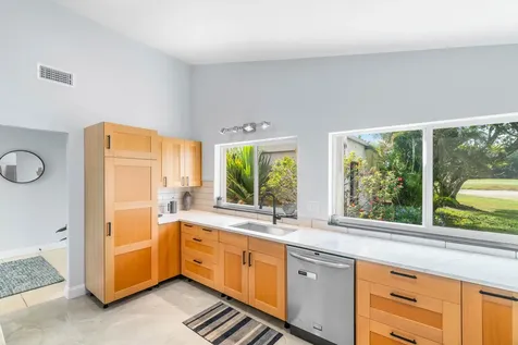 5695 Ainsley Court Boynton Beach FL 33437