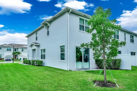 235 SE Woodbark Street Port Saint Lucie FL 34984