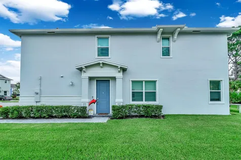 235 SE Woodbark Street Port Saint Lucie FL 34984
