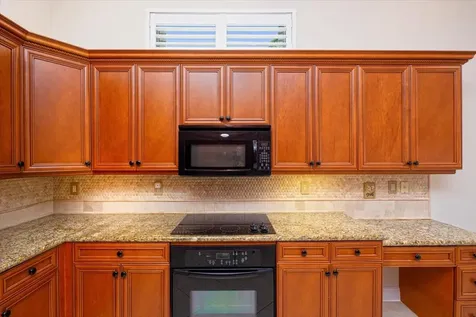 11098 Sw Wyndham Way Port Saint Lucie FL 34987
