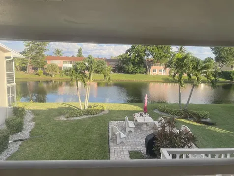 183 Dorchester West Palm Beach FL 33417