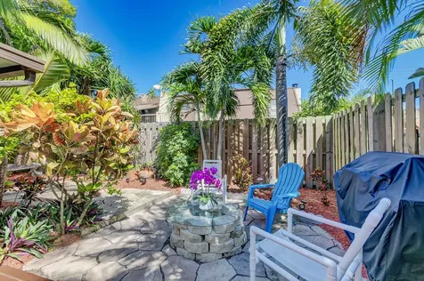 3530 E Gardens East Drive Palm Beach Gardens FL 33410