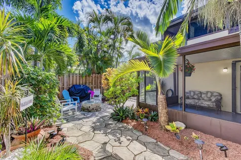 3530 E Gardens East Drive Palm Beach Gardens FL 33410
