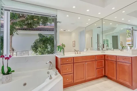 2211 Marseille Drive Palm Beach Gardens FL 33410