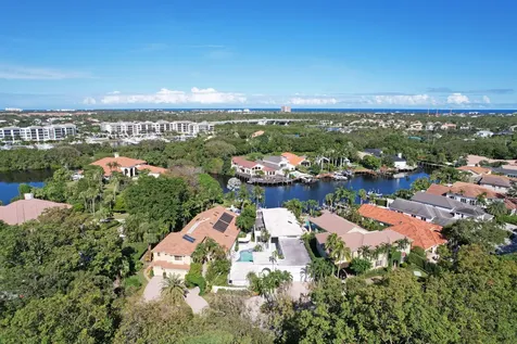 2211 Marseille Drive Palm Beach Gardens FL 33410