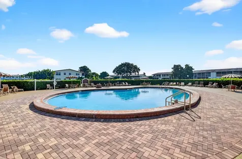 332 Northampton Q West Palm Beach FL 33417