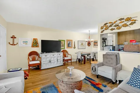 332 Northampton Q West Palm Beach FL 33417