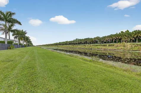 9083 Benedetta Place Boca Raton FL 33496