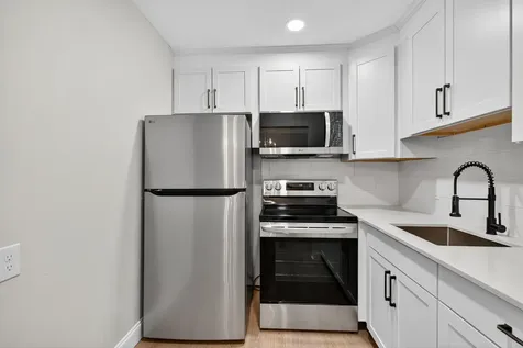 71 Canterbury C West Palm Beach FL 33417